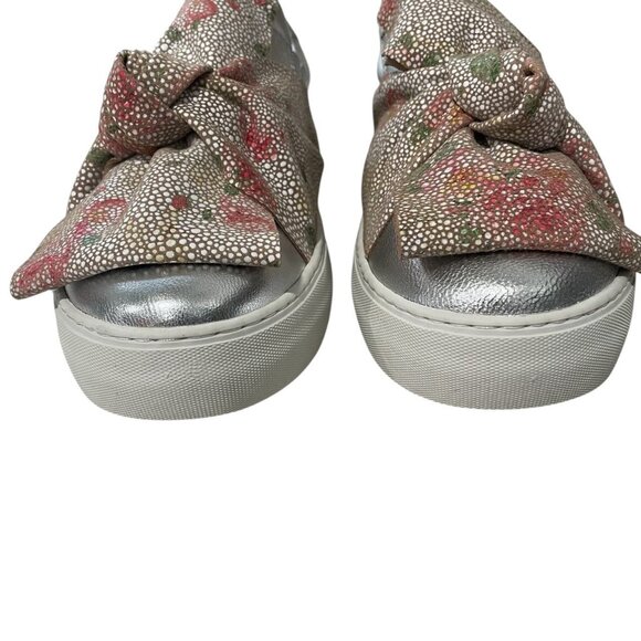 J Slides NYC Metallic Silver Floral Bow Slip On Sneakers Platform Casual Trendy - Picture 5 of 9